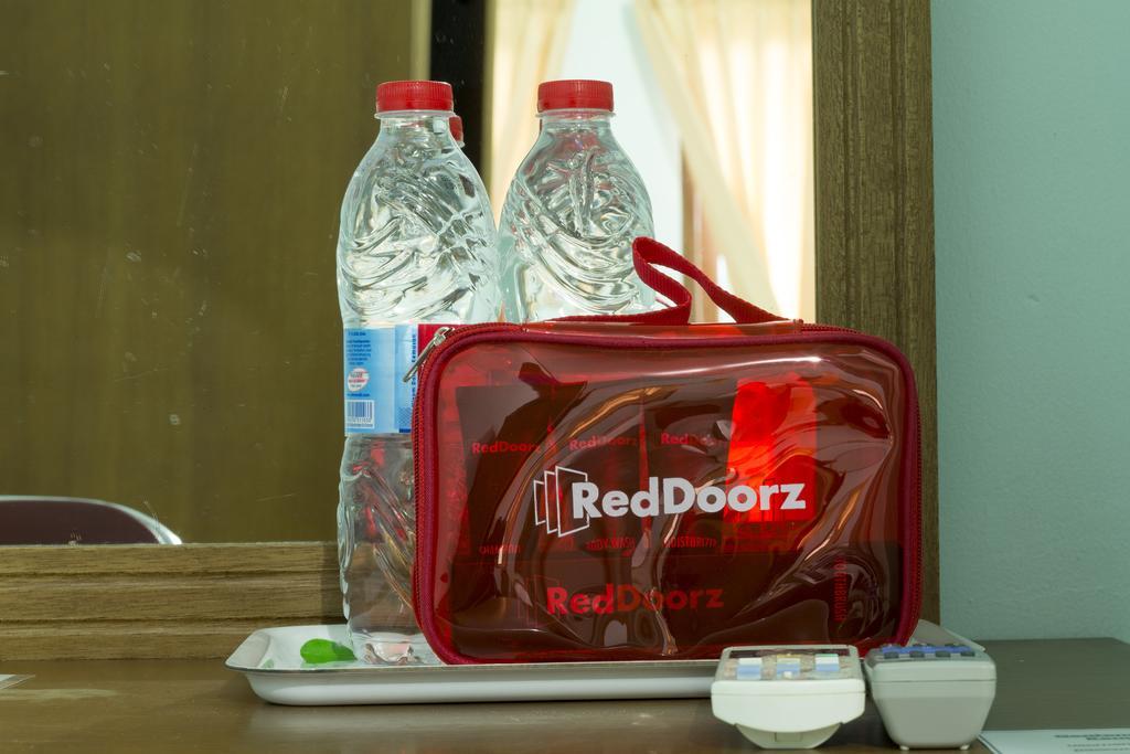 庫塔 Reddoorz Near Pantai Jerman酒店 外观 照片