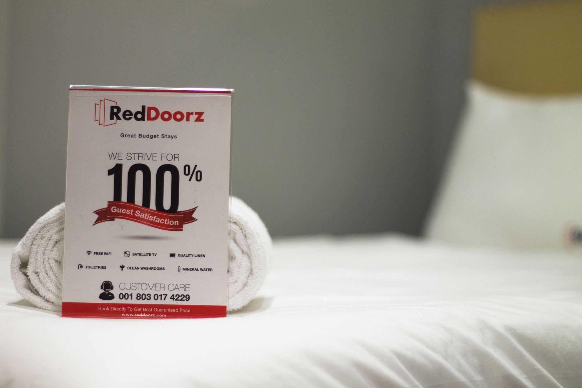 庫塔 Reddoorz Near Pantai Jerman酒店 外观 照片